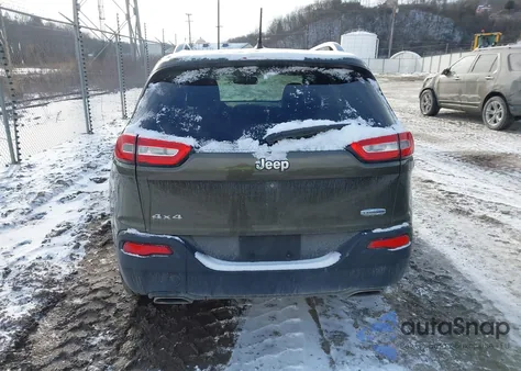 2015 Jeep Cherokee Latitude из США, поврежденный, VIN 1C4PJMCS1FW640501